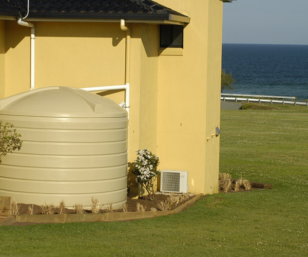 Water Tanks Delivered to Bundaberg Water Tanks Delivered to Bundaberg